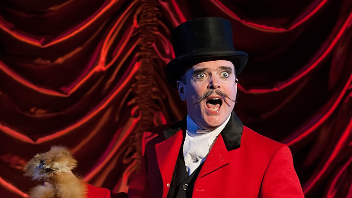 Jefferson Mays on Broadway in A Gentleman's Guide to Love an Murder