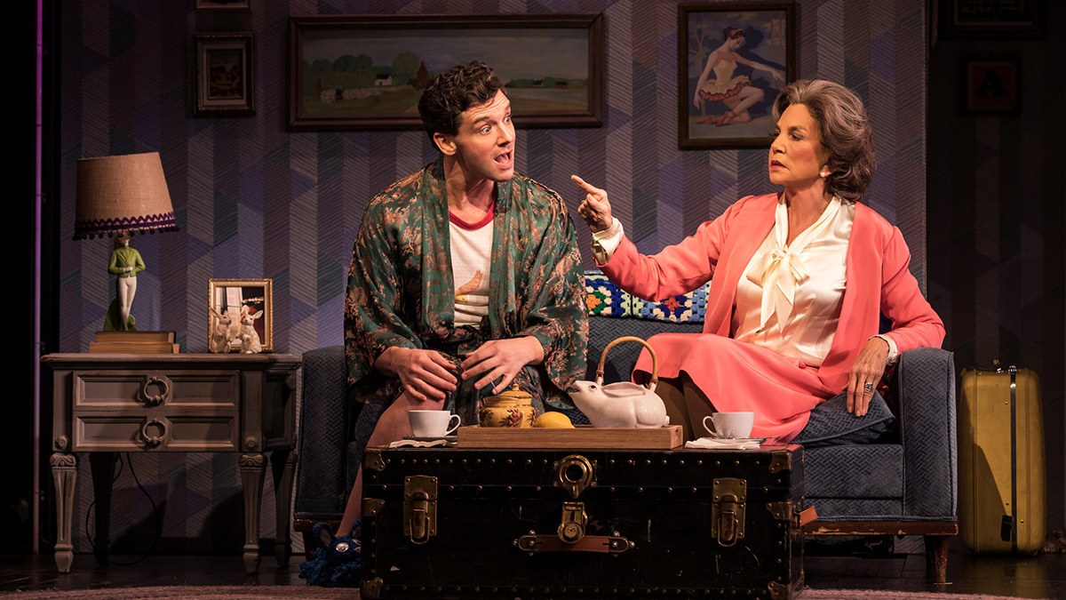 Michael Urie and Mercedes Ruehl in Torch Song. Photo by Matthew Murphy.