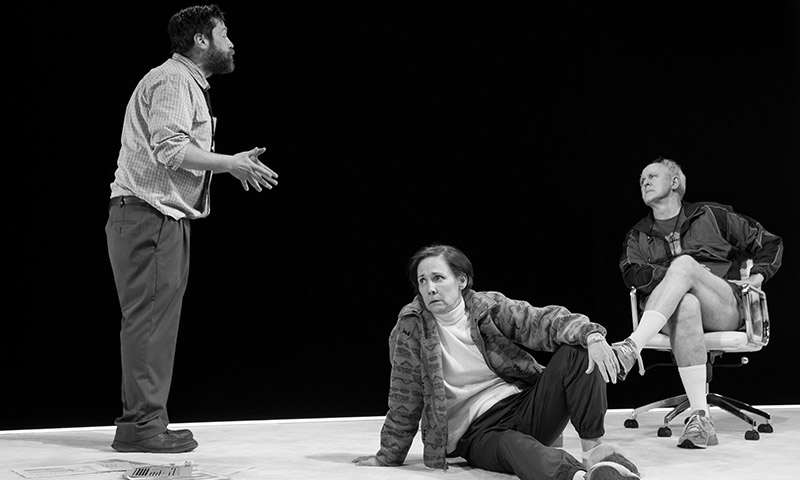 Zak Orth, Laurie Metcalf and John Lithgow in <i>Hillary and Clinton</i>. Photo by Julieta Cervantes.