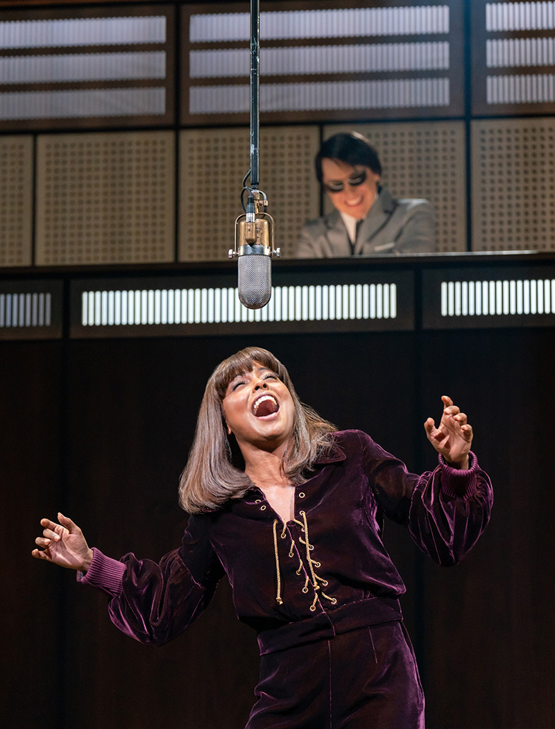 Adrienne Warren and Steven Booth in <i>Tina - The Tina Turner Musical</i>. Photo by Manuel Harlan.