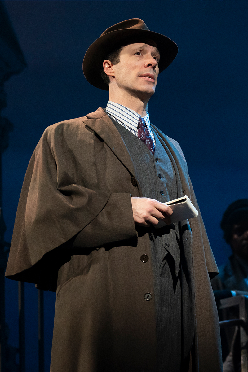 Laird Mackintosh in the national tour of <i>My Fair Lady</i>. Photo by Joan Marcus.