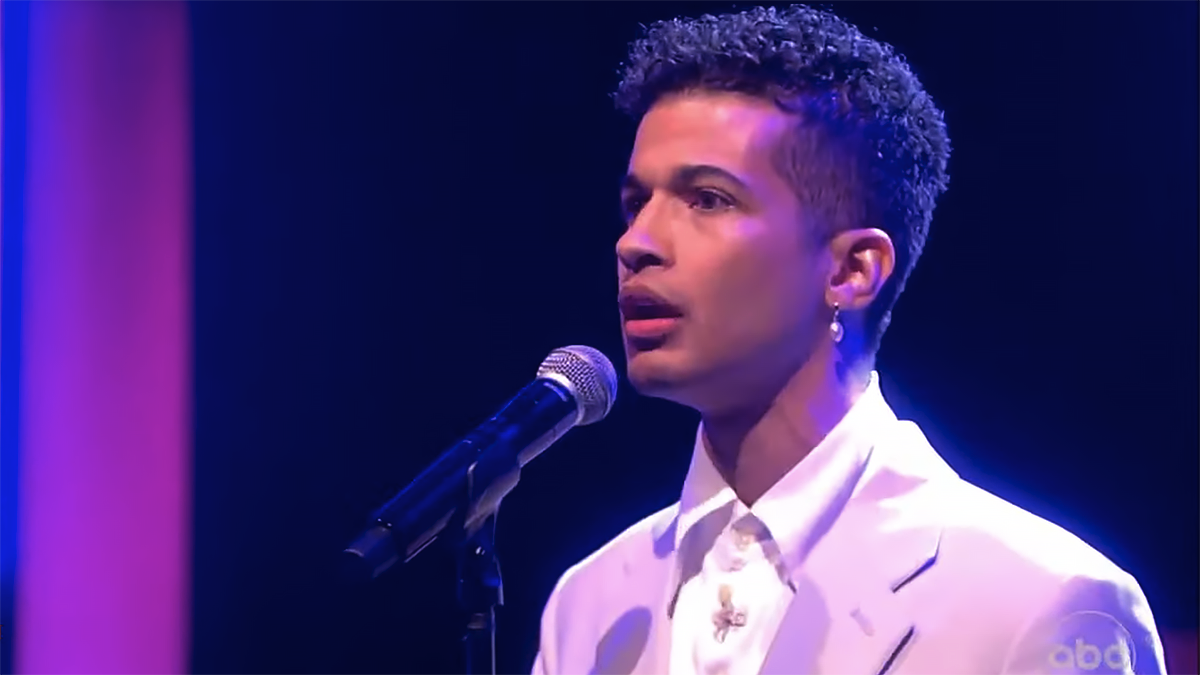 Jordan Fisher on The View