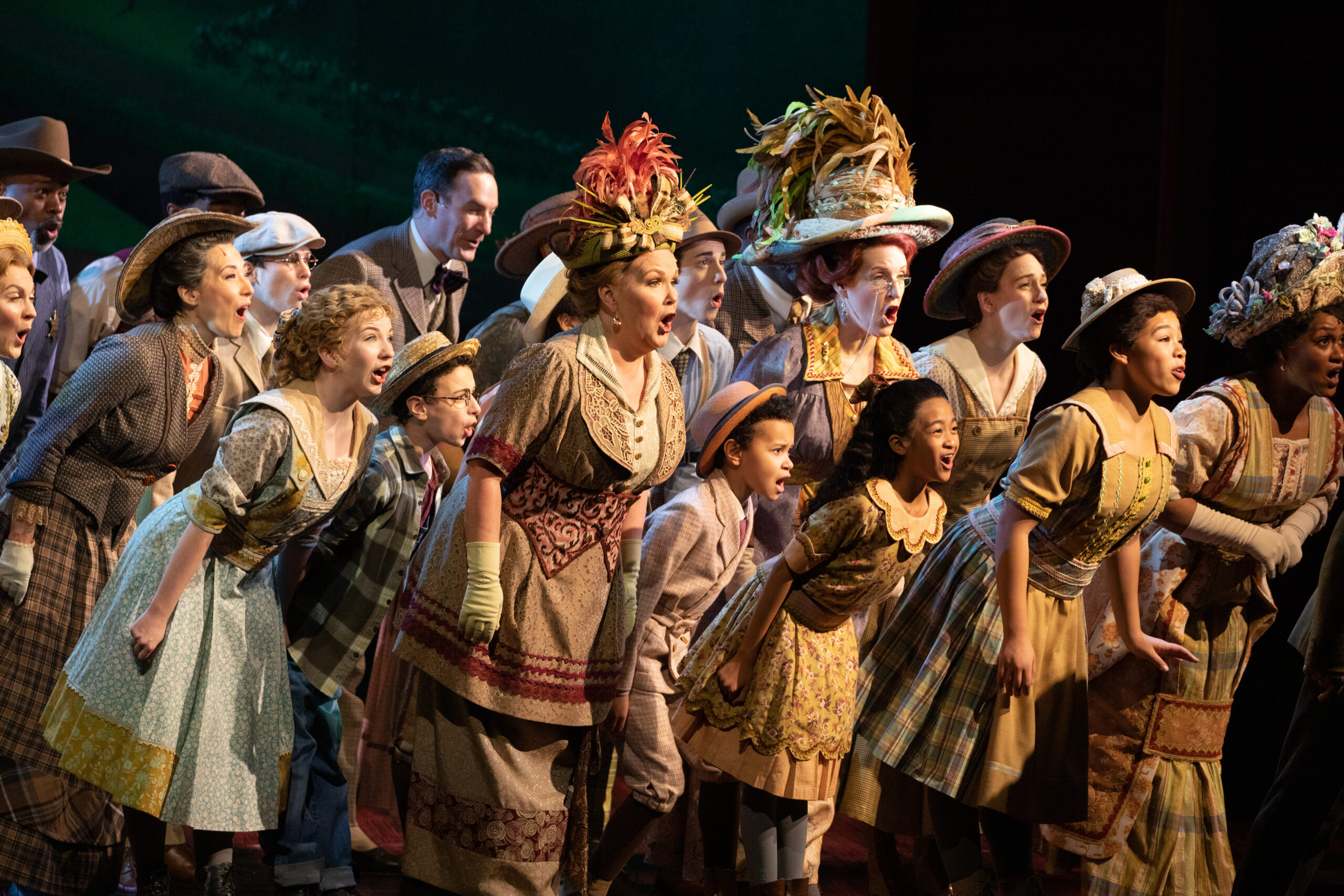 The Cast of The Music Man. Photo by Julieta Cervantes.