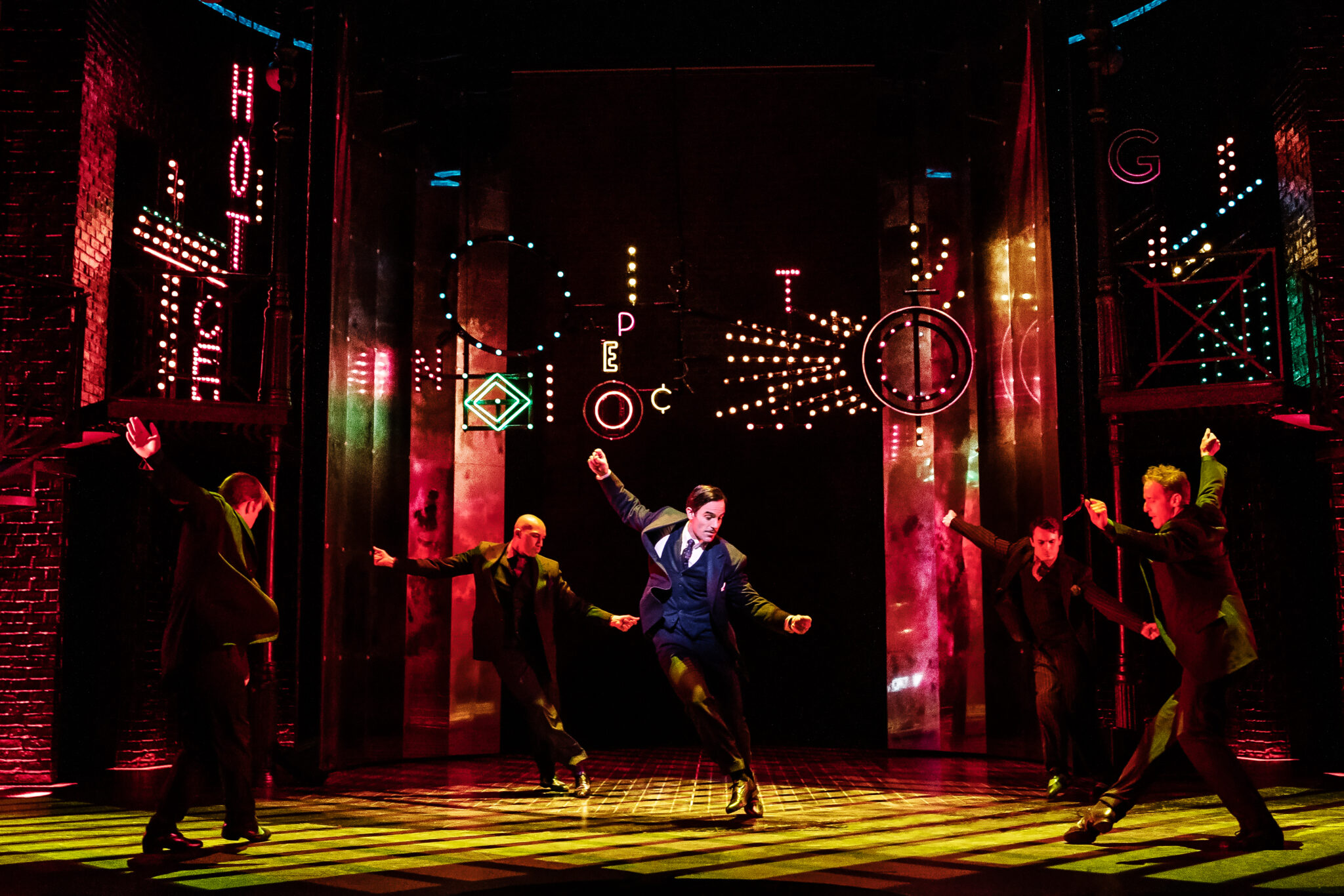 First Look The Revival Of Funny Girl Now On Broadway Broadway Direct 