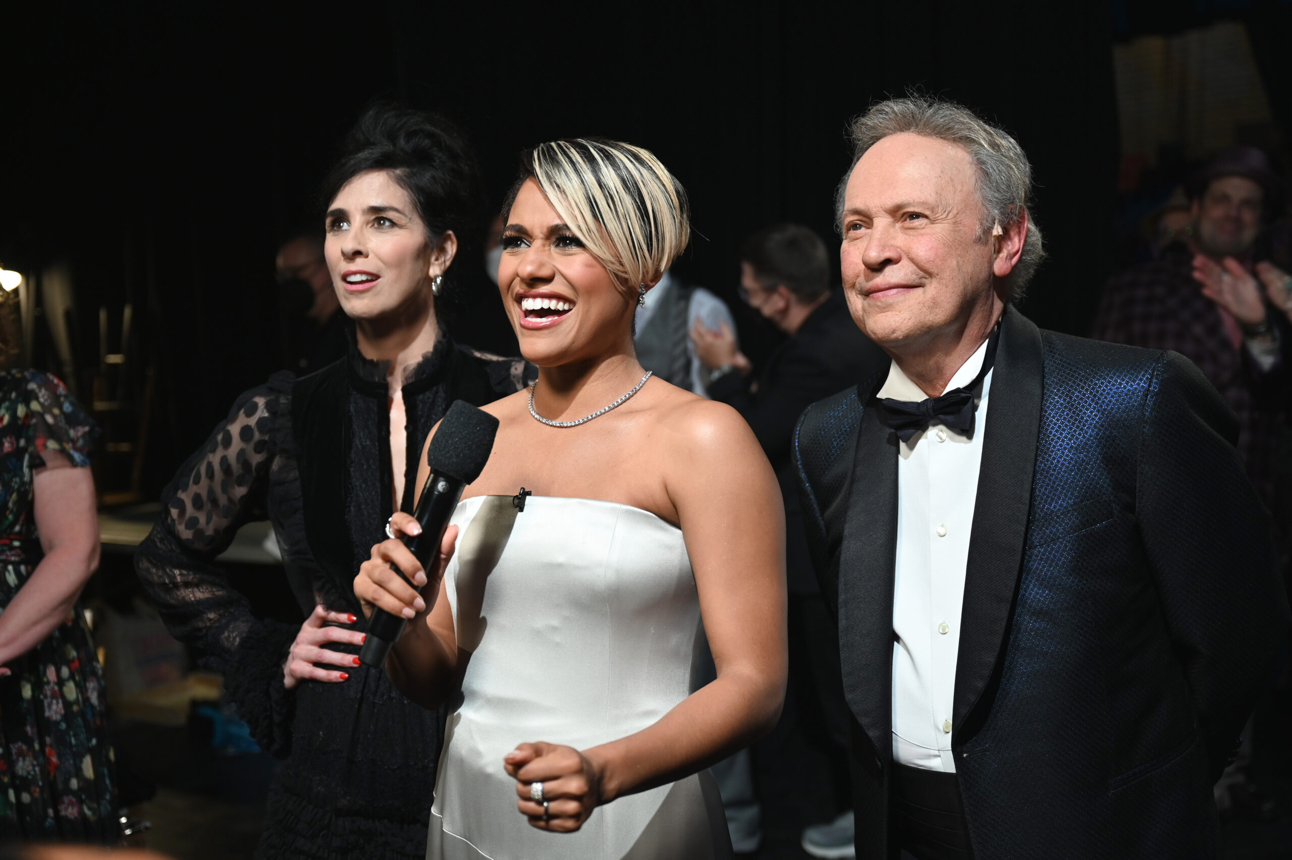 Sarah Silverman, Ariana DeBose, and Billy Crystal at the 75th Annual Tony Awards. Photo by Jenny Anderson/Getty Images for Tony Awards Productions. 