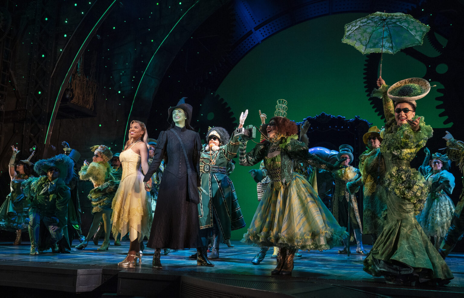 First Look: Talia Suskauer and the New Broadway Cast of Wicked ...