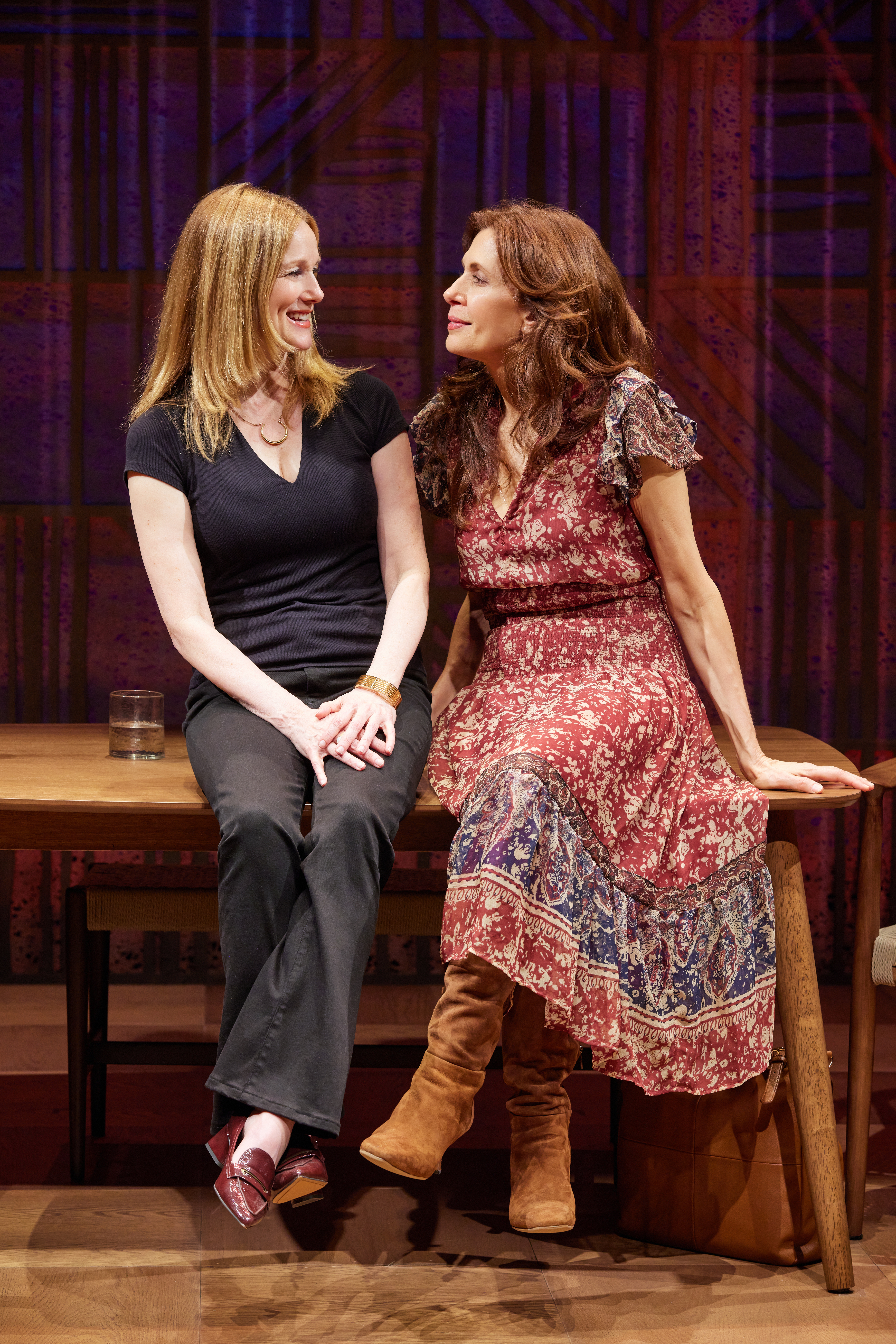 Laura Linney and Jessica Hecht in Summer, 1976. Photo by Jeremy Daniel.