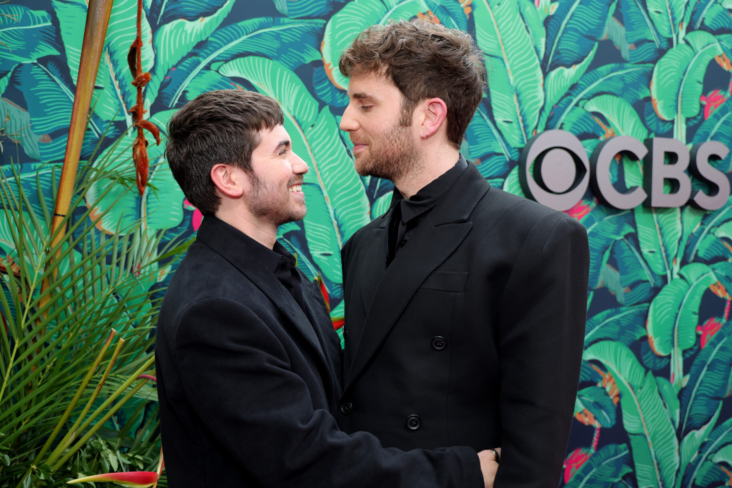 Noah Galvin and Ben Platt at the 76th Annual Tony Awards. Photo by Kevin Mazur/Getty Images for Tony Awards Productions.