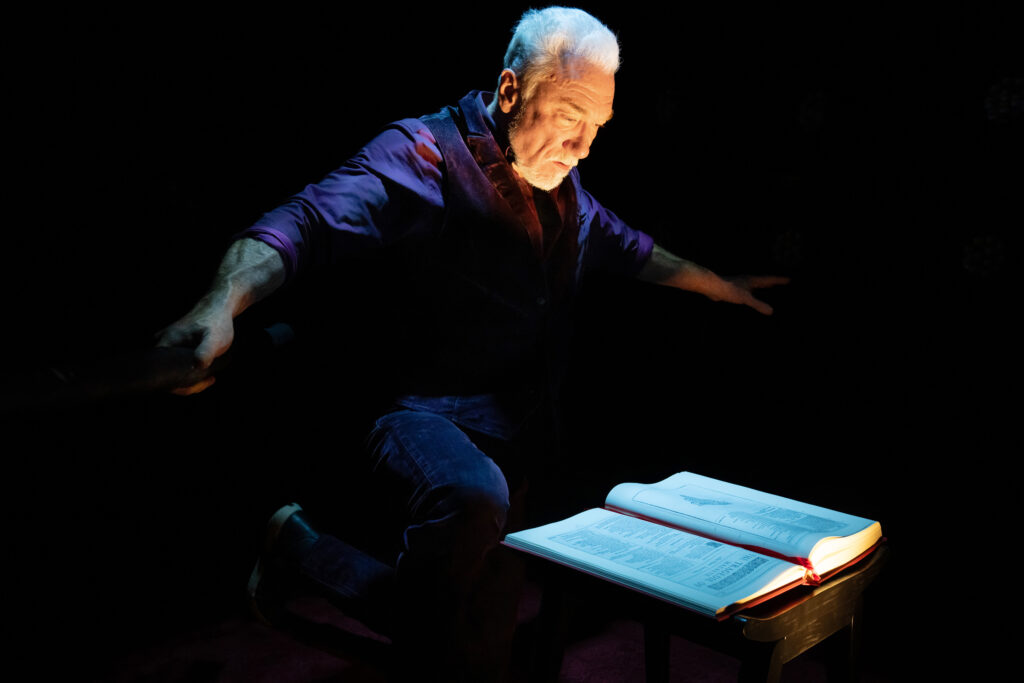 Patrick Page in All The Devils Are Here. Photo by Julieta Cervantes.