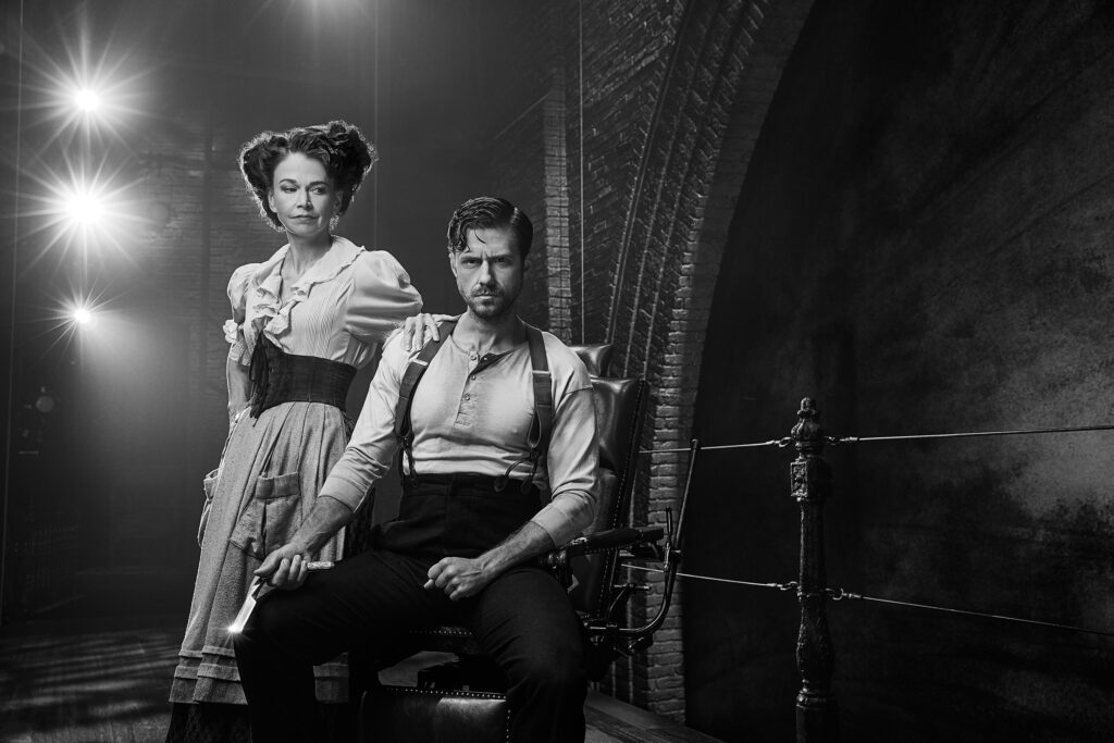 Sutton Foster and Aaron Tveit to star in Sweeney Todd. Photo by Matthew Murphy.