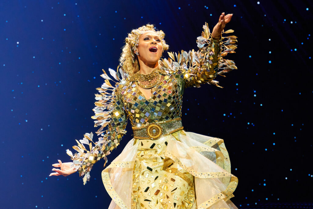 Deborah Cox in The Wiz. Photo by Jeremy Daniel.