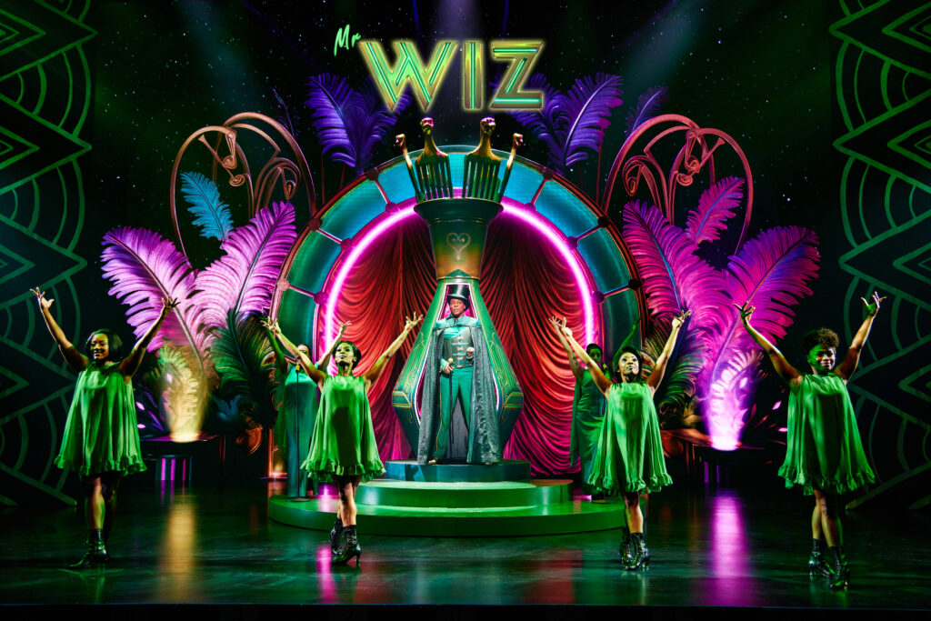 Alan Mingo Jr. and the cast of The Wiz. Photo by Jeremy Daniel.