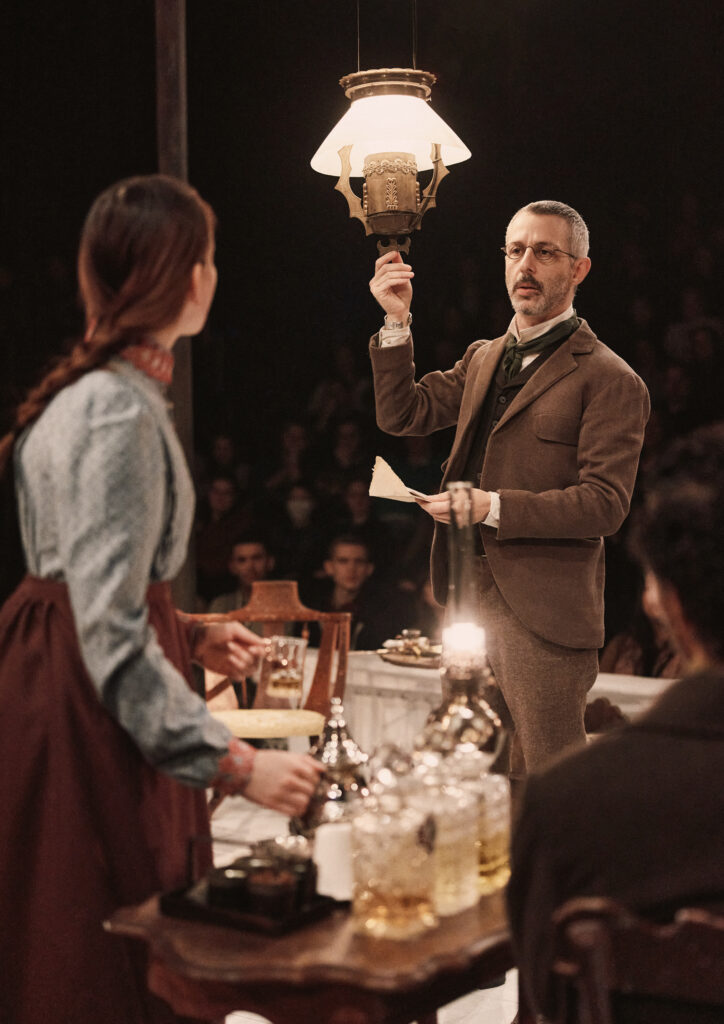 Victoria Pedretti & Jeremy Strong in An Enemy of the People - Photo by Emilio Madrid