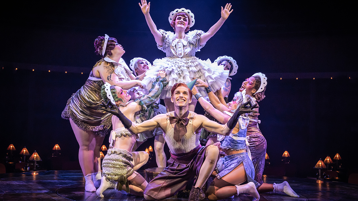 First Look: Eddie Redmayne and Gayle Rankin Star in <i>Cabaret</i> on Broadway