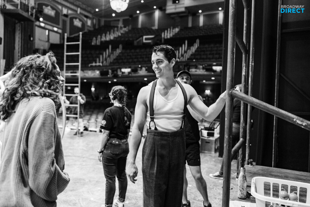 Isabelle McCalla and Kyle Selig on stage at Water for Elephants. Photo by Angela of York for Broadway Direct.
