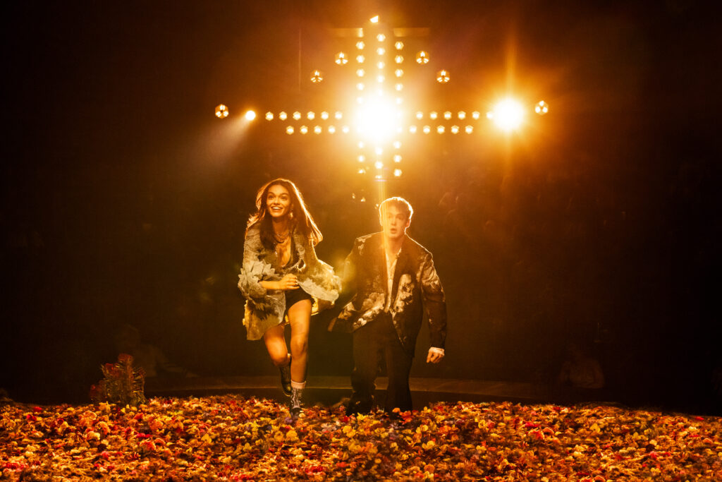 Rachel Zegler and Kit Connor in Romeo and Juliet. Photo by Matthew Murphy and Evan Zimmerman.