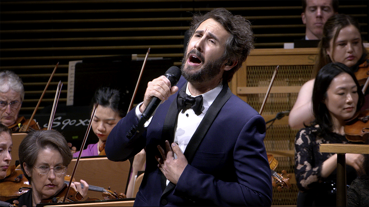 Watch Now: Josh Groban Performs “Pure Imagination” with New York Philharmonic