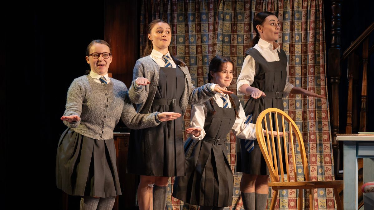 First Look: <i>The Hills of California</i> Arrives On Broadway