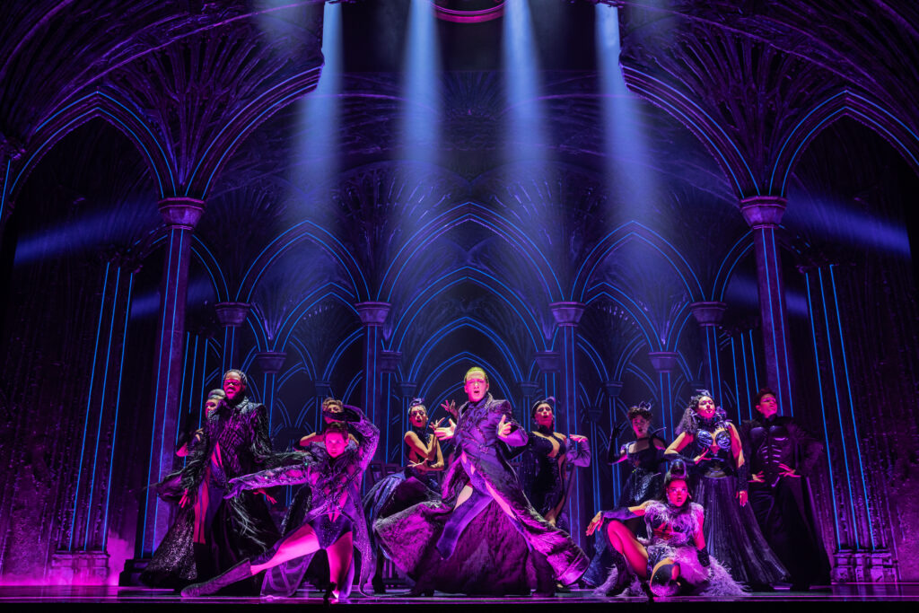The cast of Death Becomes Her. Photo by Matthew Murphy and Evan Zimmerman.