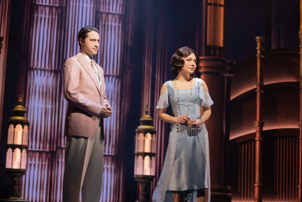 Ryan McCartan and Sarah Hyland in The Great Gatsby.