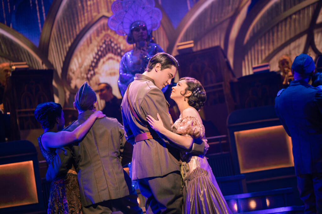 Ryan McCartan and Sarah Hyland in The Great Gatsby.