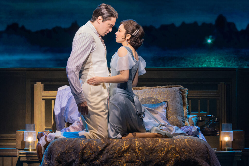 Ryan McCartan and Sarah Hyland in The Great Gatsby.