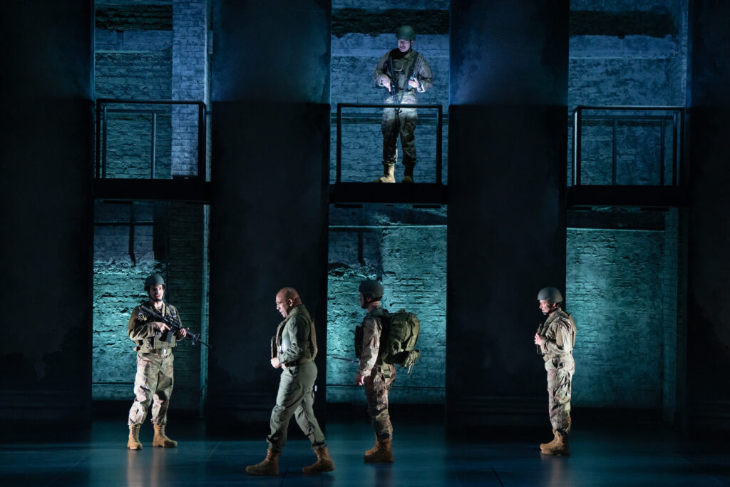 The cast of Othello. Photo by Julieta Cervantes.