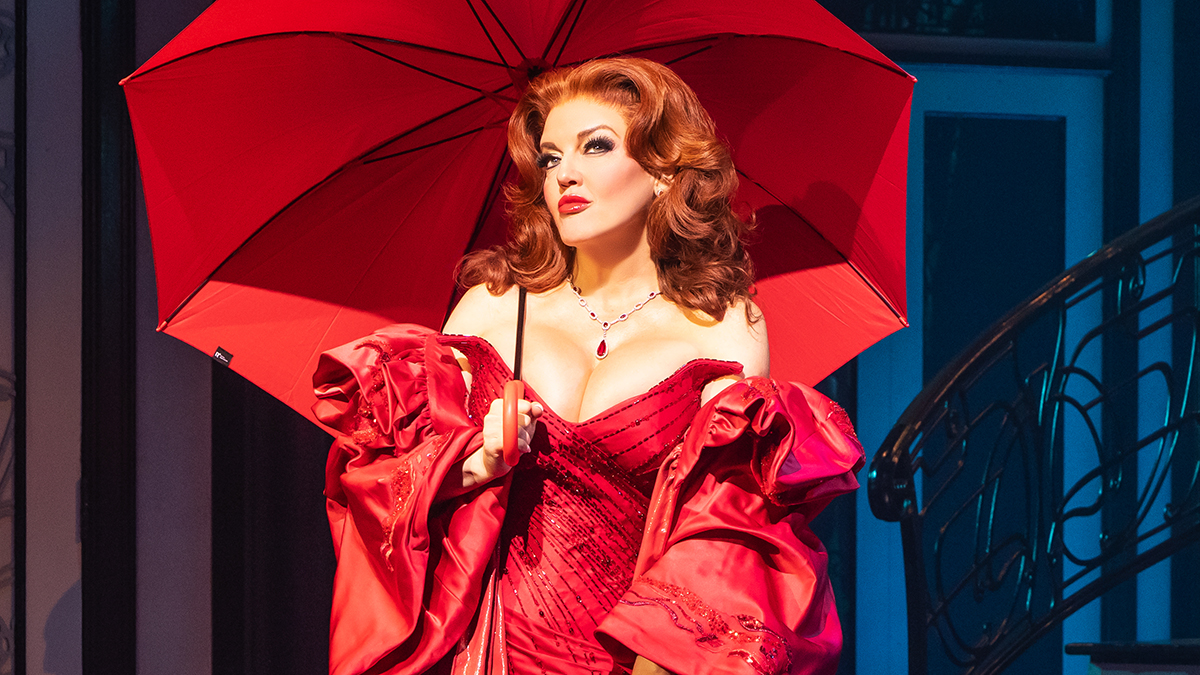Jennifer Simard on Her Above-the-Title Star Turn in <i>Death Becomes Her</i>