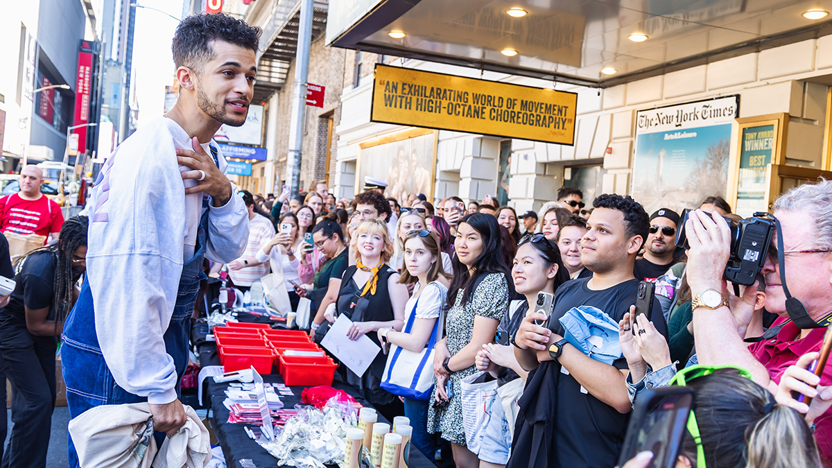 Your Guide to the Broadway Flea Market and Grand Auction
