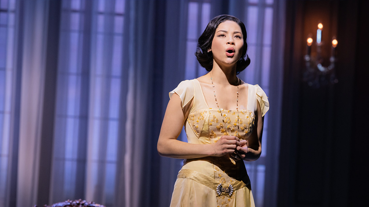 Eva Noblezada Postpones Return Date to <i>The Great Gatsby</i>